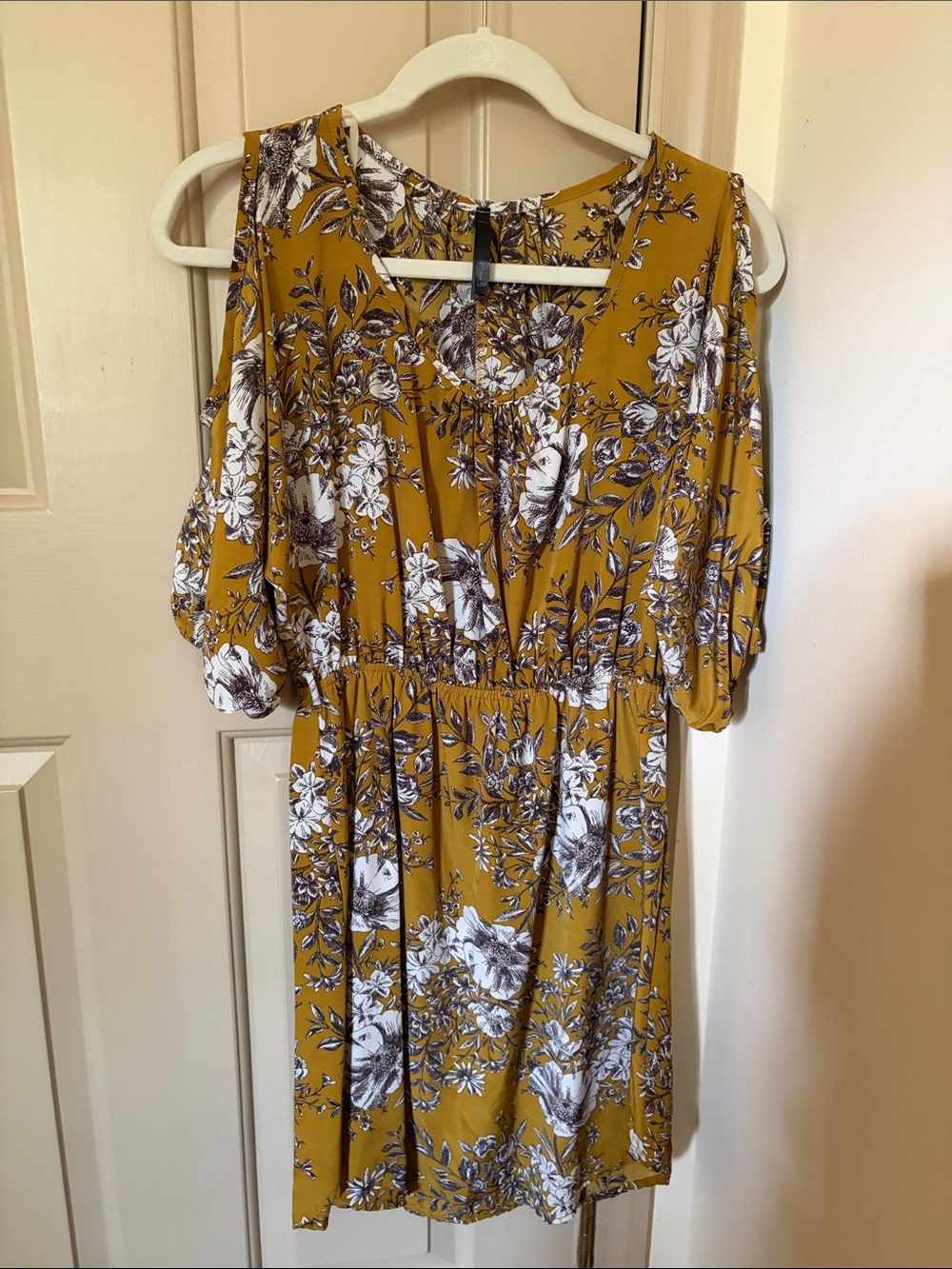 Mono B Mustard Floral Cold-Shoulder Mini Dress